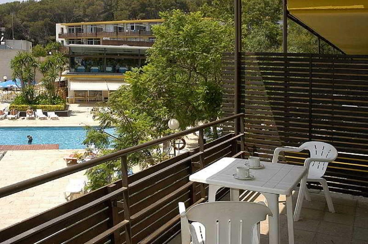 Aparthotel Comtat Sant Jordi Платжа-д'Ару Екстер'єр фото